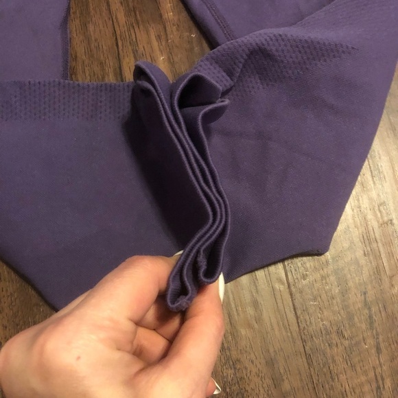 CHAMPION Yoga Pants - Picture 4 of 7